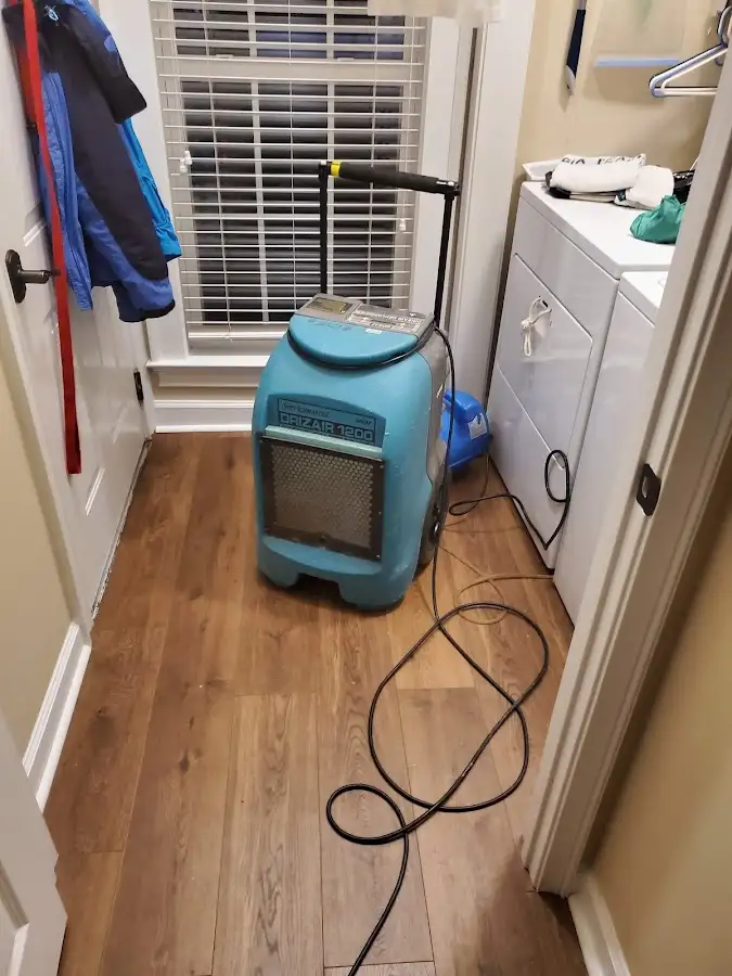 Commercial dehumidifier deployed for Flood Damage Cleanup in Lansing